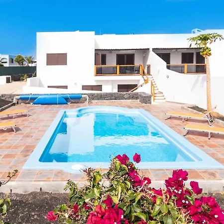 Villa Papillon Con Piscina Privada Y Vistas Al Mar-2