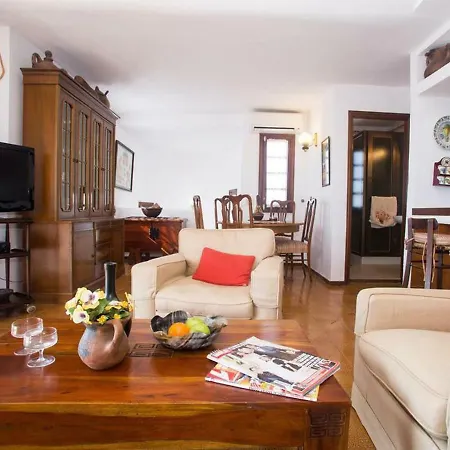 2Br Beach House - Solarium & Shower Terrace - 12-3