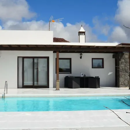 Villa Lola-3