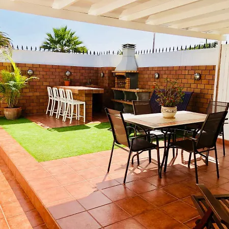 Casa Miro, Private Terrace, Bbq, Wifi And Air-Con-2