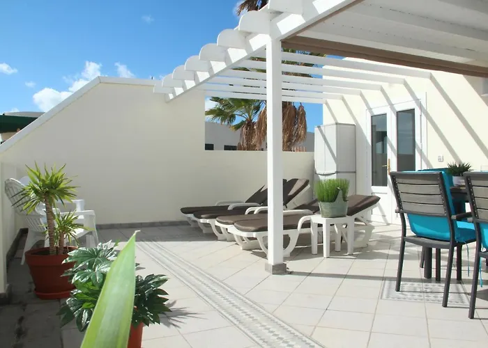 Appartamento Playa Roca Penthouse. Great Sea Views! Costa Teguise