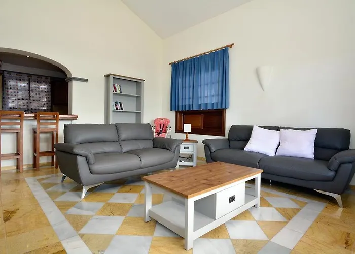 Private Villa With Pool Faro Park Playa Blanca 