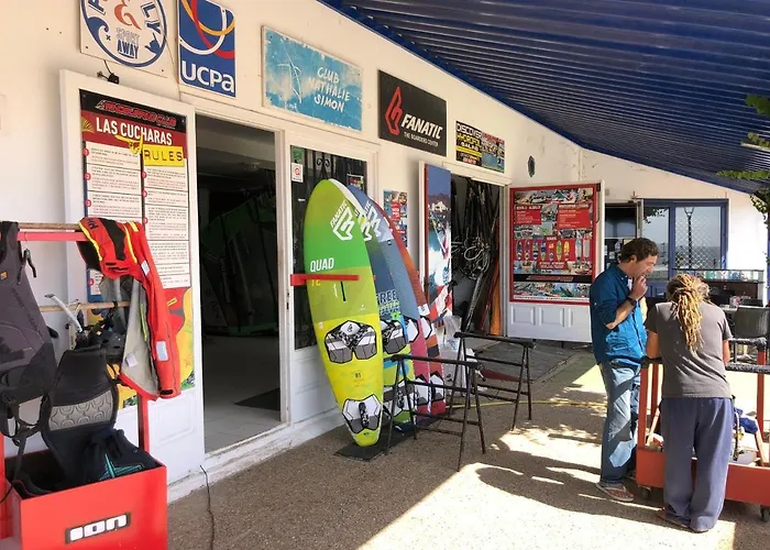 Surf Pod - Central Costa Teguise - 100M From Beach admite animales