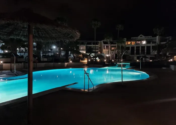 Apartamento Luca 05 en Playa Roca Costa Teguise admite animales