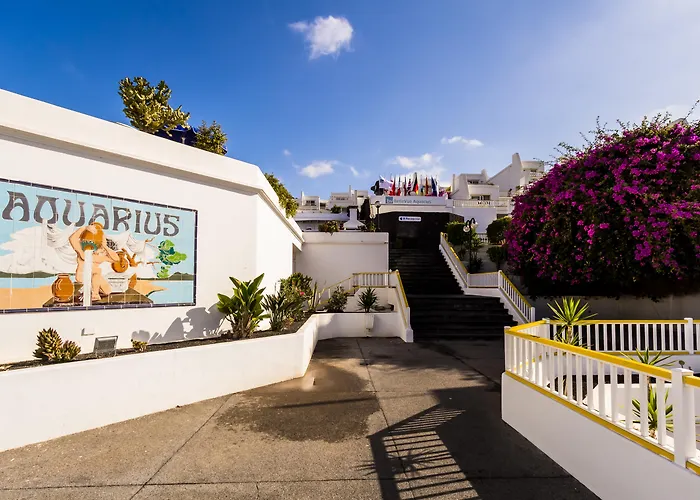 Puerto del Carmen (Lanzarote) Beach Vacation Rentals