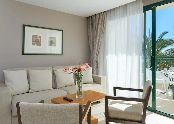 Hotels in Playa Blanca (Lanzarote)