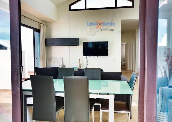 Vivienda Vacacional El Golfo Playa Blanca 