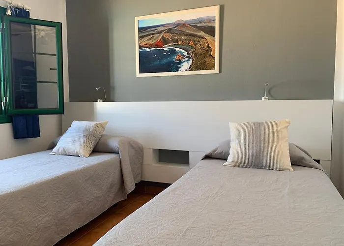 Pet friendly Relax Tinosa Apartment Puerto del Carmen 