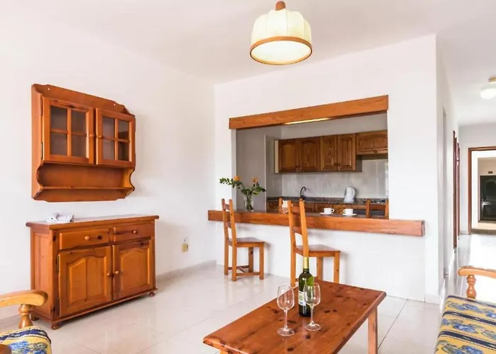 Lpc Two Bedrooms With Wifi, Pool, Near The Beach Puerto del Carmen 
