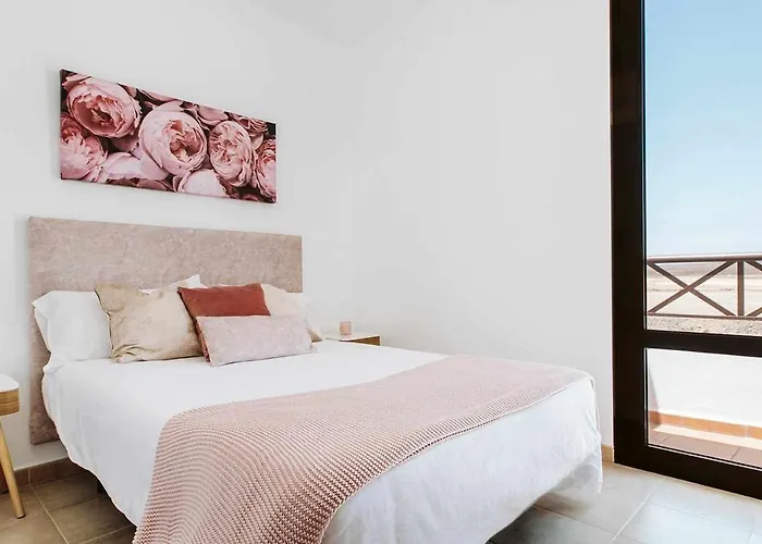 Huisdiervriedelijke Villa Lyra, Piscina Climatizada Playa Blanca 