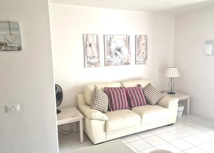 Pet friendly Casa M'S Playa Pocillos Apartments Matagorda Tias