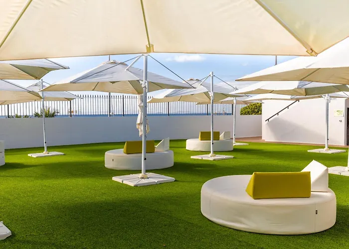 Puerto del Carmen (Lanzarote) Luxury Hotels
