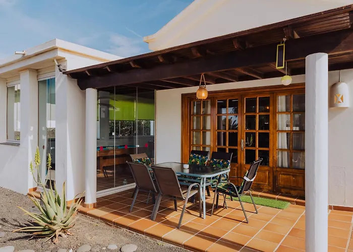 Huisdiervriedelijke Villa Marina Deluxe & Spa Pool Playa Blanca 