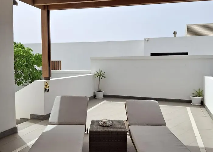 Villa Lanzarote Puerto Calero admite animales