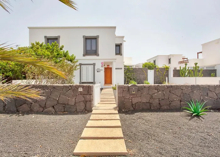 Casa Ernesto Villa Playa Blanca 