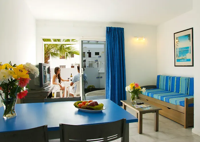 Apartamentos Livvo Oasis Puerto del Carmen 