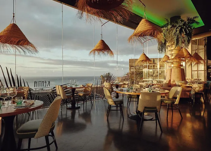 Hôtels cinq étoiles à Puerto del Carmen (Lanzarote)