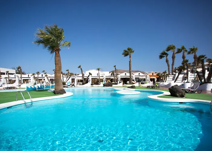 Hotels nahe Aquatis Dive Center