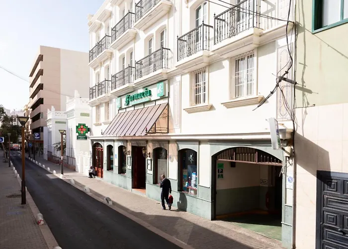 Rooms & Suites Balcony 3C - Central Arrecife, Lanzarote - Free Parking