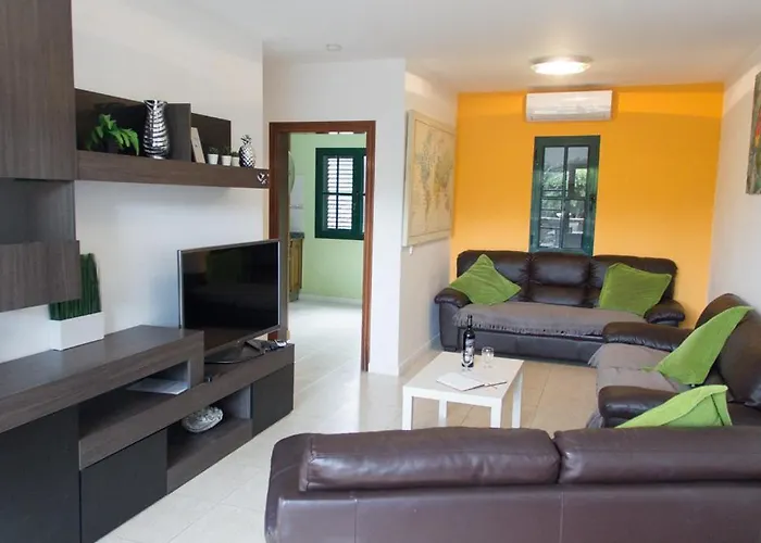 Villa Leonard Playa Blanca 