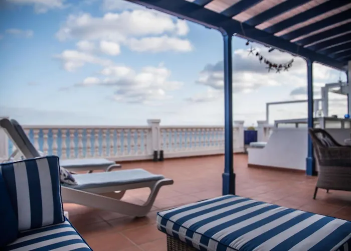 Seaview Coastal Home On Front Line With Amazing Sea Views And Large Terrace Puerto del Carmen 