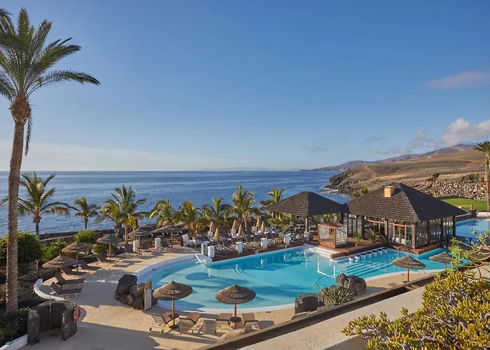 Hotels nahe Playa Chica Beach