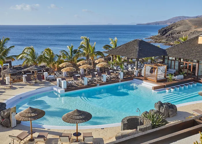 Puerto Calero Dog Friendly Lodging and Hotels