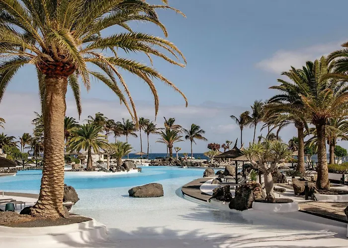 Costa Teguise Resorts