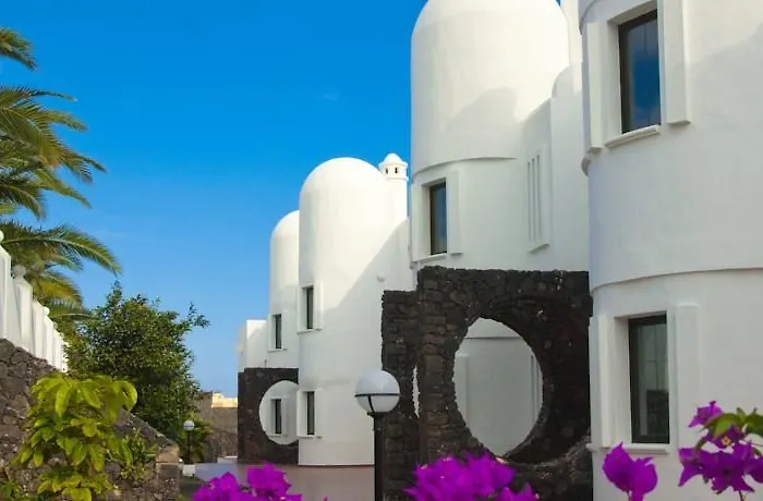Hotel a 3 stelle a Costa Teguise