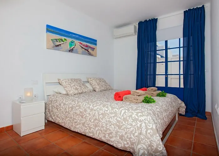 Apartamento Locarno Puerto Calero admite animales